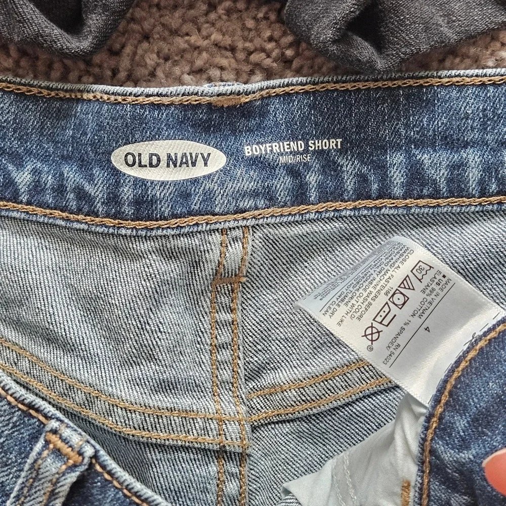 Old Navy Denim Shorts Lot of 3 Size 4 Distressed Cuffed Boyfriend OG Stretch